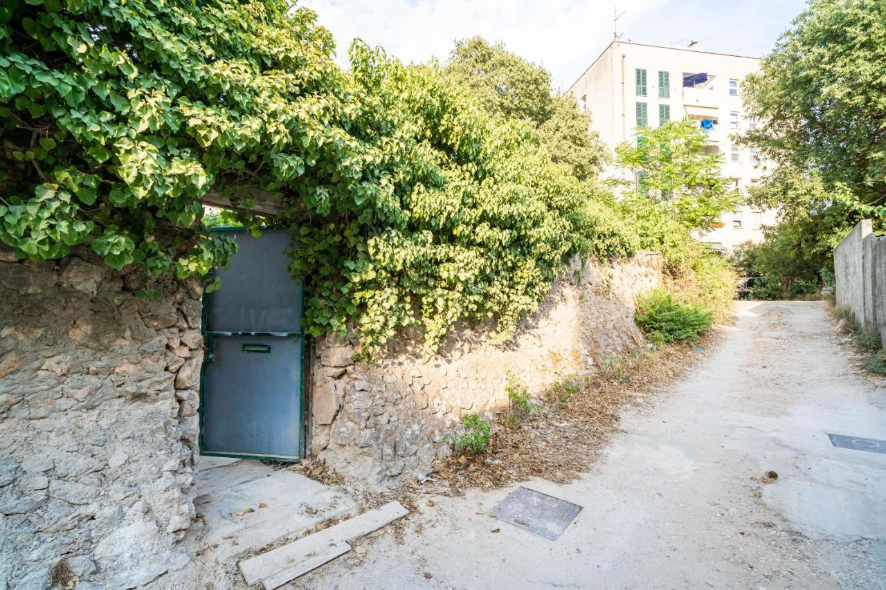 Stone Oasis Vito Appartement *
